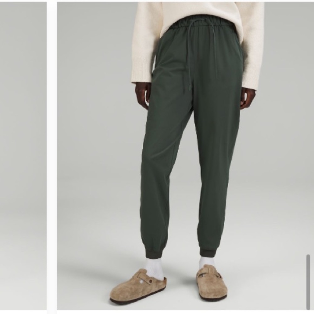 Lululemon Stretch High Rise Jogger *Full Length - Smoked Spruce - Sz 12